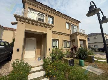 Casa · 90m² · 3 Ambientes · Venta y Alquiler de Duplex 3 Ambientes en Liquidambar