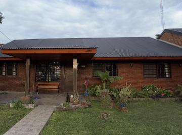 Casa · 133m² · Casa Reformada en Venta - Avellaneda 3378 - Marcos Paz