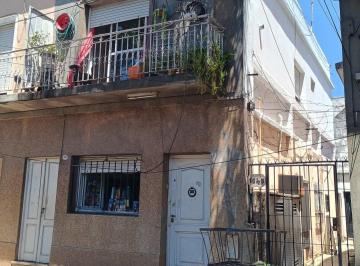 PH · 30m² · 2 Ambientes · Venta PH 2 Ambientes en Caseros - a Reciclar