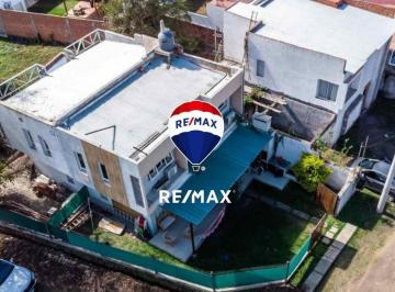 Casa · 93m² · 4 Ambientes · Duplex 2 Dorm Venta Septiembre San Lorenzo Chico