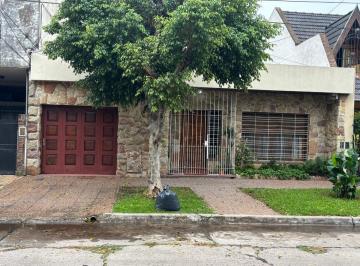 Casa · 206m² · 4 Ambientes · 1 Cochera · Venta Casa 4 Ambietes San a D Padua Multifamiliar