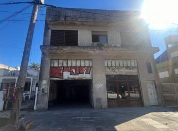 Casa · 323m² · 4 Ambientes · Casa Locales Deposito Aldo Bonzi Apto Credito