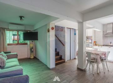 Casa · 57m² · 3 Ambientes · 2 Cocheras · Venta Casa Duplex Cooperativa Nuevo Paris