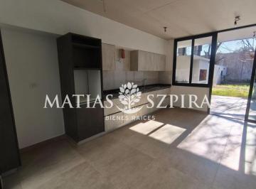 Casa · 150m² · 4 Ambientes · 2 Cocheras · Casa 4 Ambientes en Ituzaingo