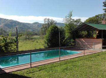 Casa · 155m² · 4 Ambientes · 1 Cochera · Dos Duplex en Venta Bialet Masse