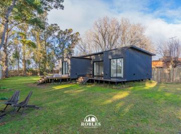 Casa · 120m² · 5 Ambientes · Dos Casas Estilo Moderno en El Barrio Chapadmalal