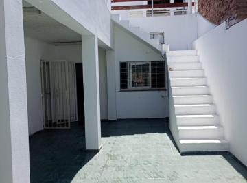 Casa de 7 ambientes, Córdoba · Alquilo Casa 2 Dorm con Cochera B° San Martin