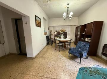 PH · 110m² · 5 Ambientes · PH Multifamiliar en Venta Ciudad Madero
