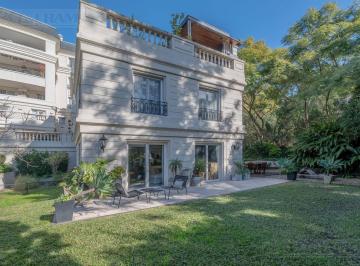 Departamento · 259m² · 4 Ambientes · 3 Cocheras · Exclusivo Departamento en Venta