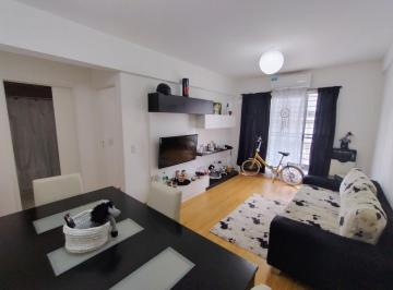 Departamento · 42m² · 2 Ambientes · Venta Dpto 2 Amb/ C/amplio Balcón Apto Crédito! Caba