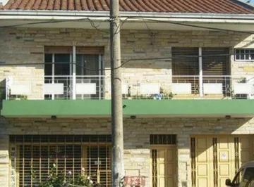 Casa · 400m² · 7 Ambientes · 3 Cocheras · Venta Casa 7 Ambientes en Dos Plantas con Local San Justo