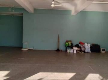 Oficina comercial de 2 ambientes, Luzuriaga · Alquiler de Oficinas