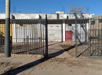 Oficina comercial de 2 ambientes, Luzuriaga · Alquiler Salon y Oficinas