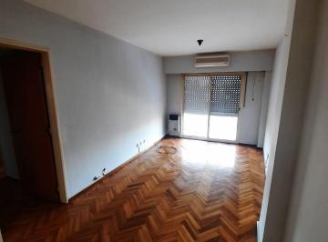 Departamento · 70m² · 3 Ambientes · Departamento 2 Dorm. Oportunidad