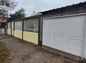 Casa · 75m² · 3 Dormitorios · 1 Cochera · Casa en Venta