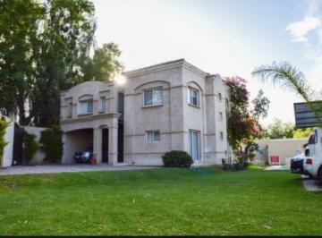 Casa de 7 ambientes, Guaymallén · Venta Casa Guaymallen
