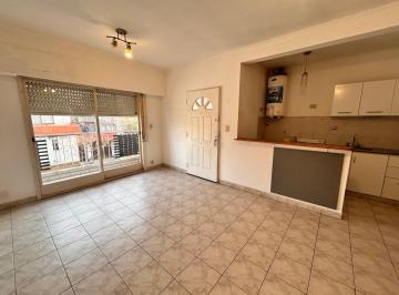PH de 2 ambientes, Monte Castro · Venta PH 2 Ambientes en Monte Castro 1° Piso X Escalera - con Renta - Ideal Inversor