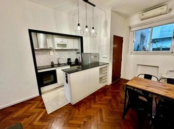 Departamento de 2 ambientes, Recoleta · 2 Ambientes Reciclado a Nuevo! Amoblado