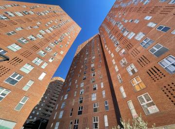 Departamento · 40m² · 2 Ambientes · Departamento en Alquiler! Torres H!