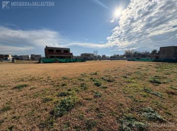 Terreno · 380m² · Terreno en El Olivar