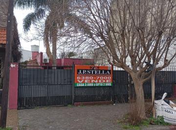 Casa · 185m² · 5 Ambientes · 3 Cocheras · Casa 3 Amb y Dpto 2 Amb a Estrenar - 185 m² Edificados - Lomas del Mirador