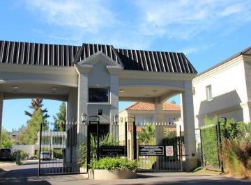 Departamento · 71m² · 2 Ambientes · 1 Cochera · Departamento 2 Amb - 2do Piao - Boulevard del Sol - Caamaño Lni 924