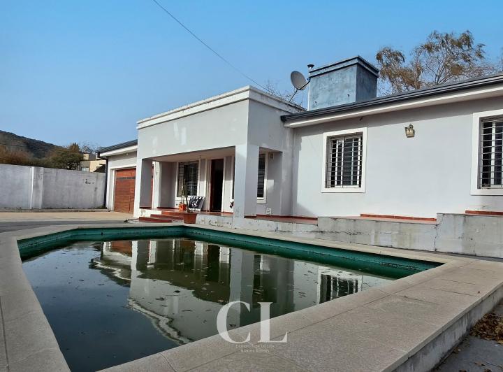 Casa · 125m² · 4 Ambientes · 1 Cochera