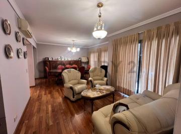 Oficina comercial · 108m² · 4 Ambientes · 1 Cochera · Venta Departamento 4 Ambientes en Caballito con Cochera Cubierta