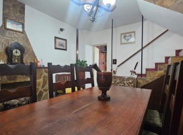Casa de 5 ambientes, Rosario · La Cumbre 1126
