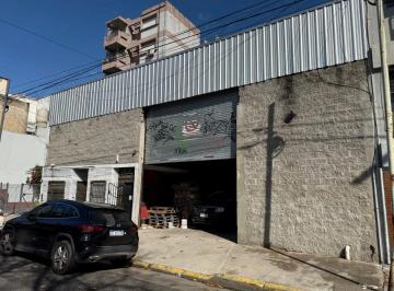 Bodega-Galpón , Villa Luro · Amplio 610 m² Doble Frente, Sin Columnas