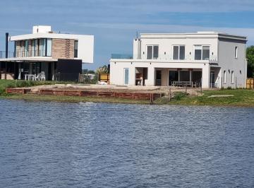 Terreno · 801m² · Lote en Venta a La Laguna Barrio San Sebastián Escobar
