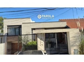Casa de 5 ambientes, Moreno · Casa 5 Ambientes con Pileta