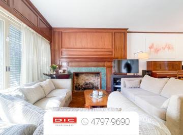 Casa · 243m² · 6 Ambientes · 1 Cochera · Chalet 4 Dorm. Venta - Florida