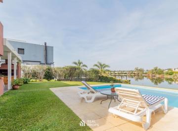 Casa · 173m² · 5 Ambientes · 2 Cocheras · Casa en Venta 5 Ambientes a La Laguna - Barrio San Agustín - Villanueva