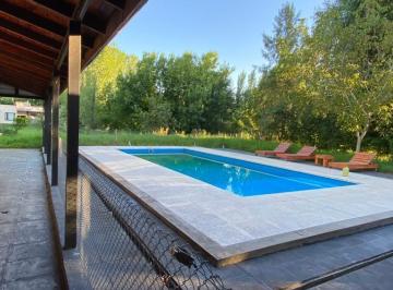 Casa de 5 ambientes, Presidente Perón · Chalet de 5 Ambientes en Parque Las Naciones