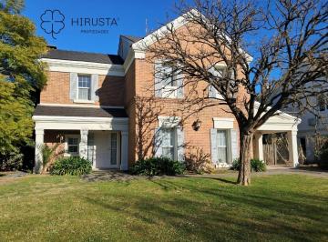 Casa de 6 ambientes, Pilar · Casa en Alquiler La Lomada Amoblada 3 Dorm. + Escritorio con Baño Completo