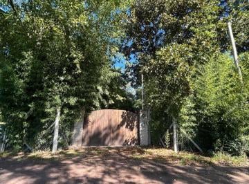 Casa de 2 ambientes, San Vicente · Venta Casa C/pileta y Preciosa Arboleda - Lote 530 m²