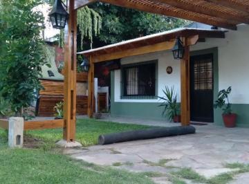 Casa · 100m² · 3 Ambientes · 1 Cochera · Preciosa Casa en Country Roda, Loma Verde, Escobar