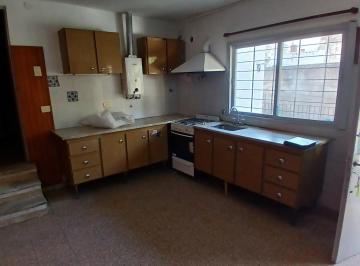 Casa de 1 ambiente, Rosario · Venta Casa Planta Alta (San Luis 3000)