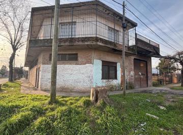 Local comercial · 294m² · 1 Ambiente · 1 Cochera · Alquiler Galpon / Deposito Monte Grande / El Jaguel