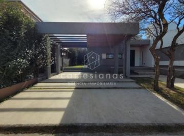 Casa · 185m² · 4 Ambientes · 2 Cocheras · Las Cañitas Barrio Privado Casa a Estrenar!
