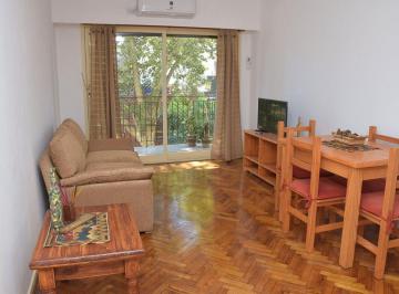Departamento · 39m² · 2 Ambientes · Alquiler Temporal Dpto 2amb Amoblado Balcón, Boedo