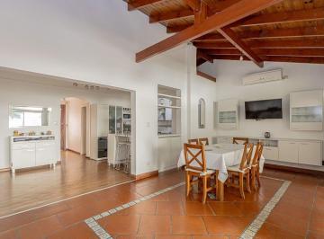Casa · 100m² · 3 Ambientes · 2 Cocheras · Venta Casa Villa Tesei 3 Amb Imperdible Como Nueva