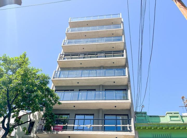 Desarrollo vertical · Cabrera 4056 - Apto Blanqueo