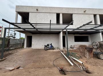 PH · 160m² · 5 Ambientes · 2 Cocheras · Duplex 3 Dorm. Housing con Seguridad Zona Sur