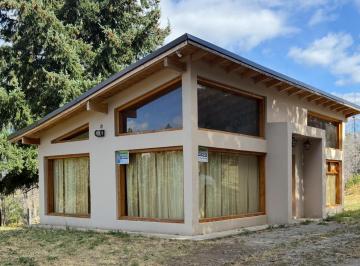 Casa de 4 ambientes, El Hoyo · Casa en Venta - Bella Vista – El Bolsón, Río Negro