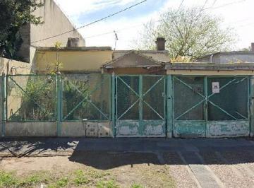 Casa de 3 ambientes, Almirante Brown · Casa en Venta