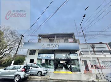 Edificio · 410m² · 1 Cochera · Importante Local Comercial 4 Departamentos en Venta en Calle del Carmen 1168, Cañuelas