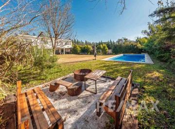 Casa · 218m² · 5 Ambientes · 2 Cocheras · Casa en Venta 5 Amb Sta. Teresa Tigre Apta Crédito