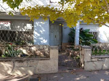 Casa · 329m² · 6 Ambientes · 1 Cochera · Casa en Venta Bº Rosedal